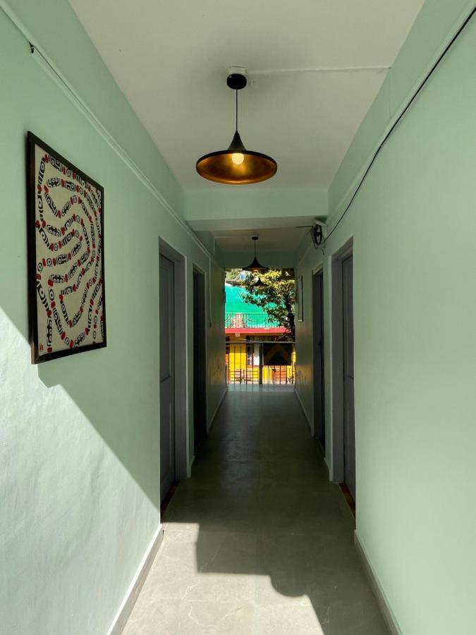 Eevolve Dharamkot - An Eco Hostel McLeod Ganj Exterior foto